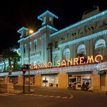Teatro Ariston, Elegante Appartamento Centrale Sanremo Esterno foto
